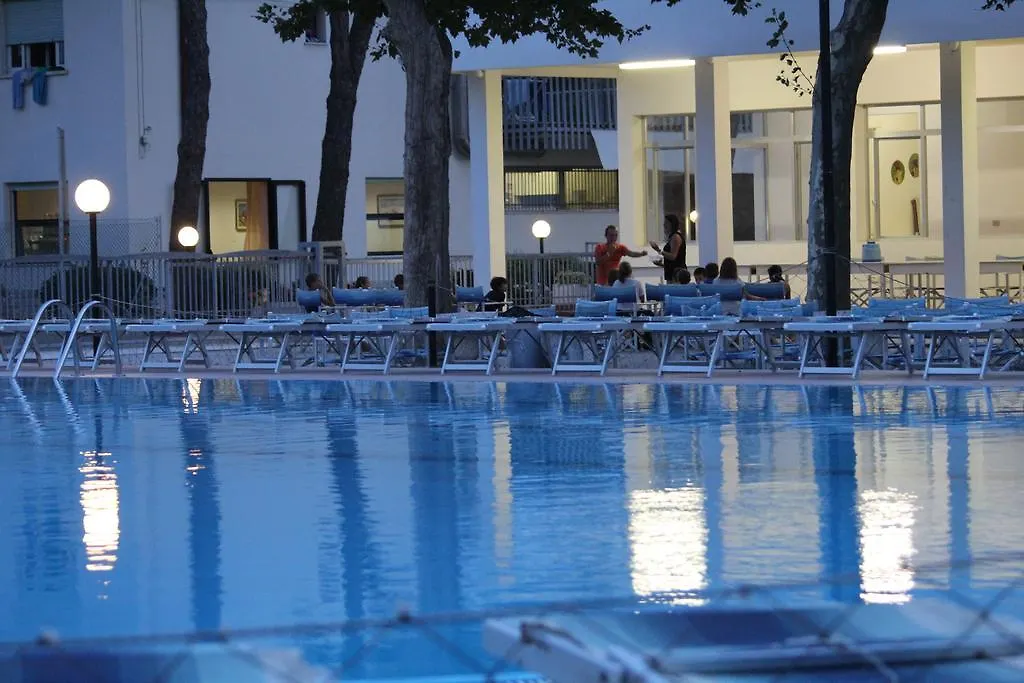 Centro Vacanze La Perla Affittacamere Bellaria-Igea Marina