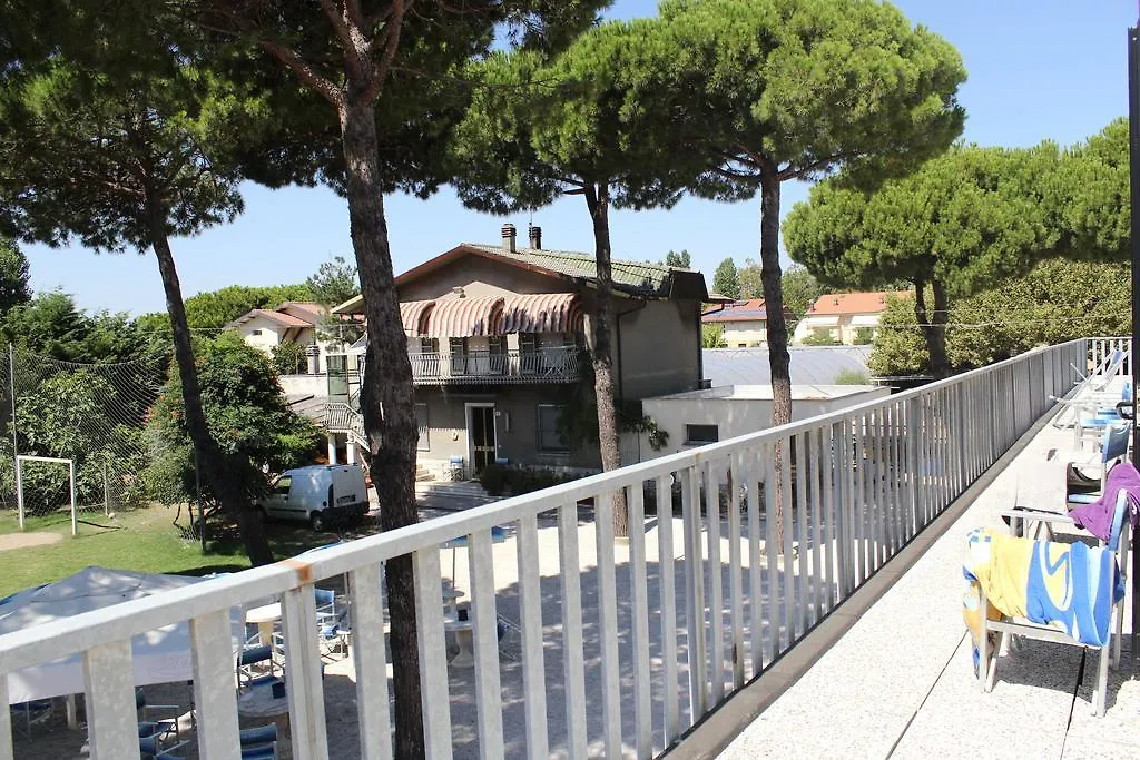 Centro Vacanze La Perla Affittacamere Bellaria-Igea Marina